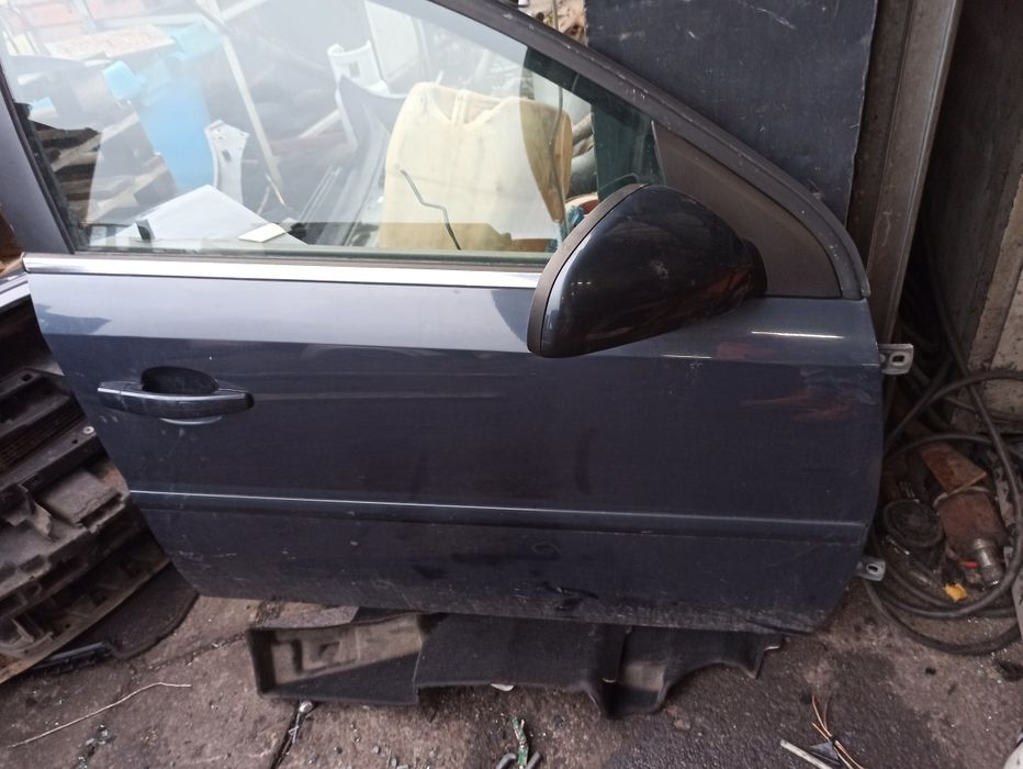 Z168 drzwi lewe prawe przód tył Opel Vectra c kombi lift błotnik