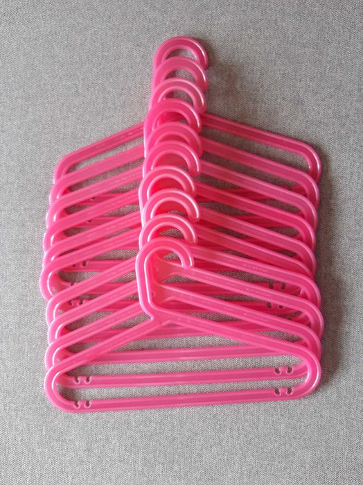 Conjunto de cabides para roupas de crianças