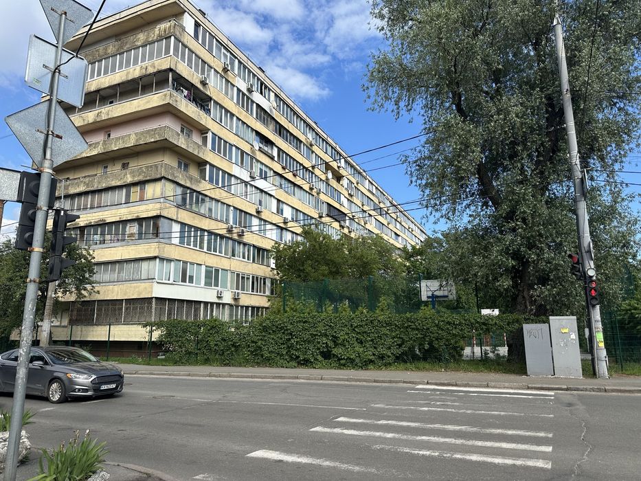 Продам квартиру в супер месте в супер доме, е серт.