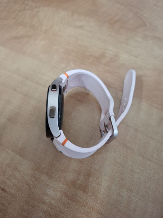 Samsung Galaxy Watch Fe stan bardzo dobry