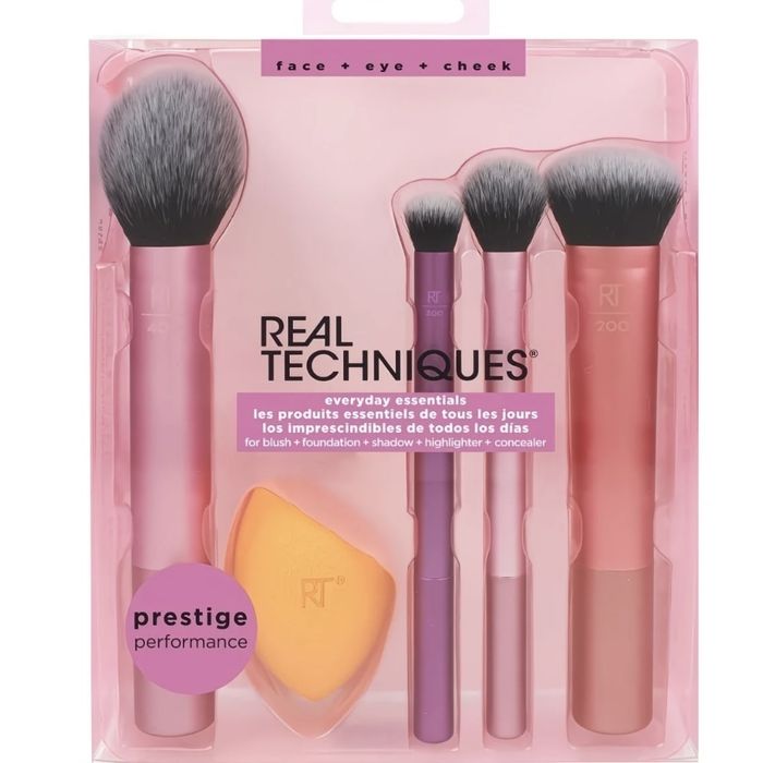 Пензлі Real techniques