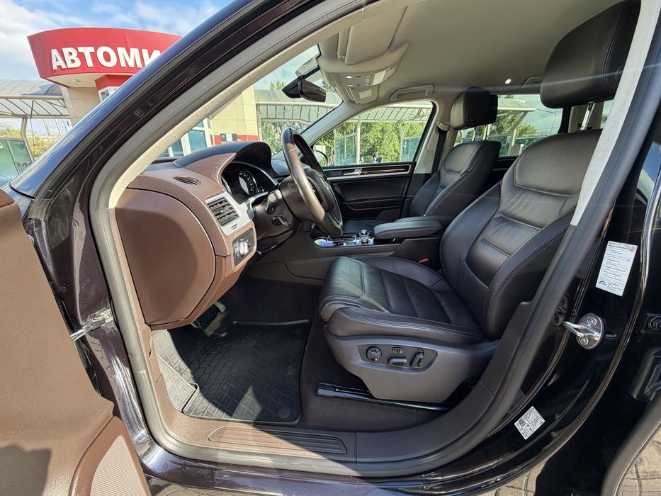 Volkswagen Touareg Premium R-Line 2018