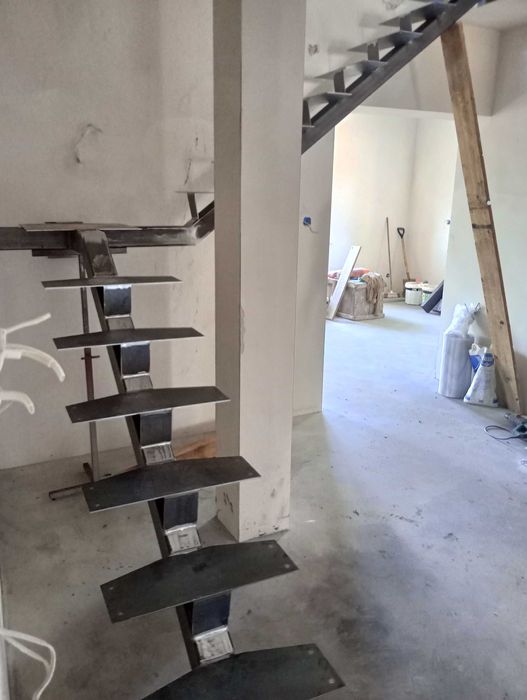 Schody loft jednobelkowe