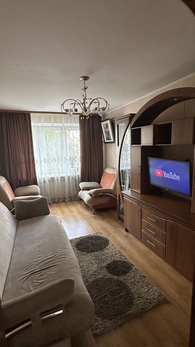 2 кімнатна квартира місто Ізюм