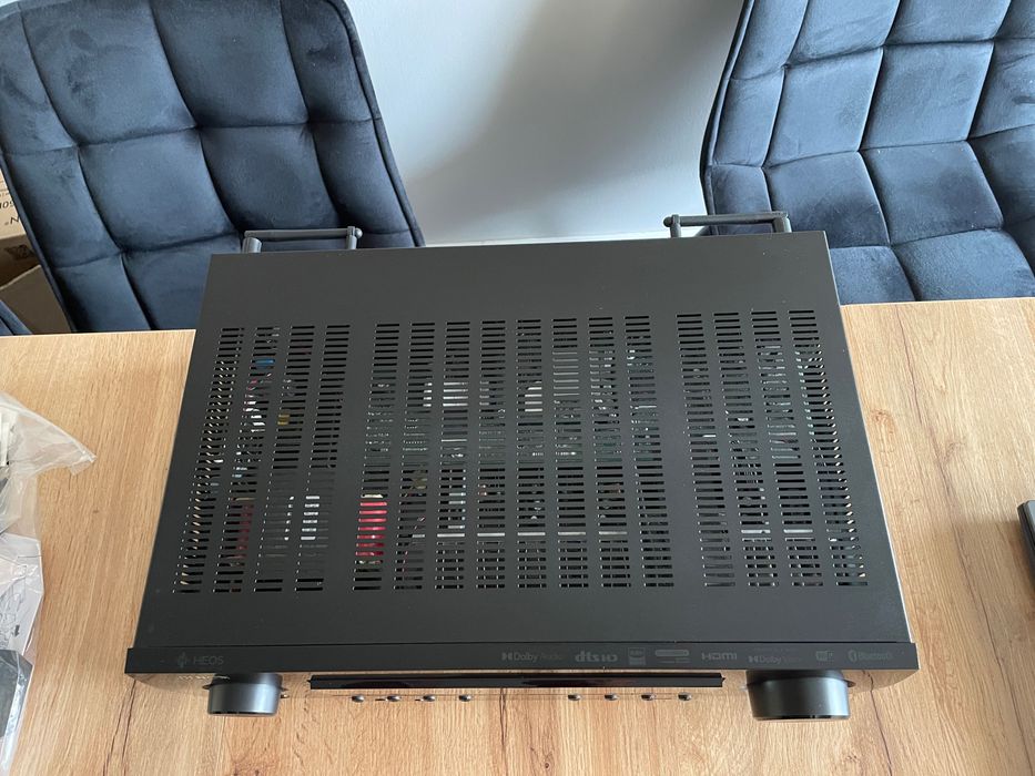 Amplituner Denon S660h