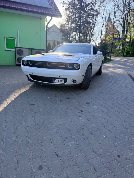 Dodge Challenger Dodge challenger track pack nagłośnienie alpine
