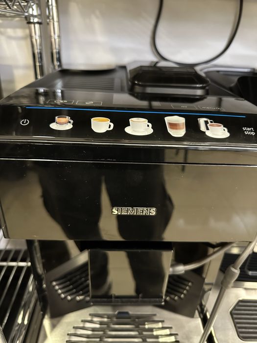 Кавоварка Siemens EQ 500