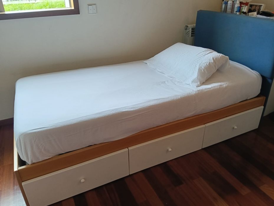 Cama de solteiro