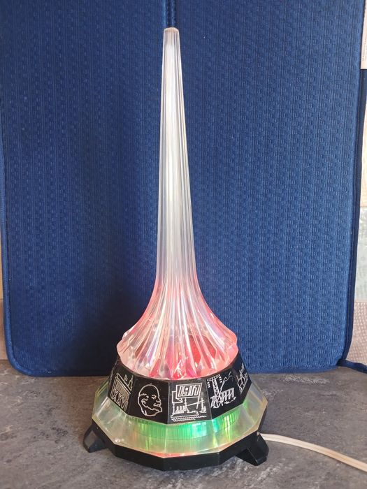 Ретро світильник