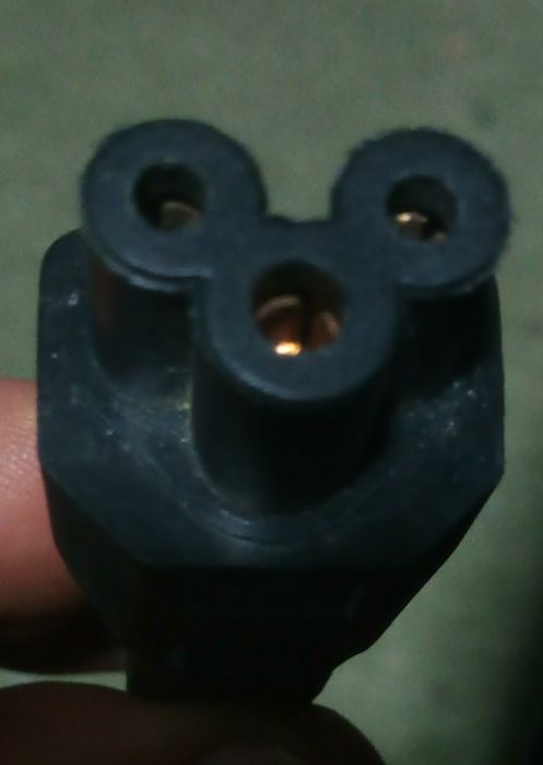 Штекер для ноутбука Samsung или аналог