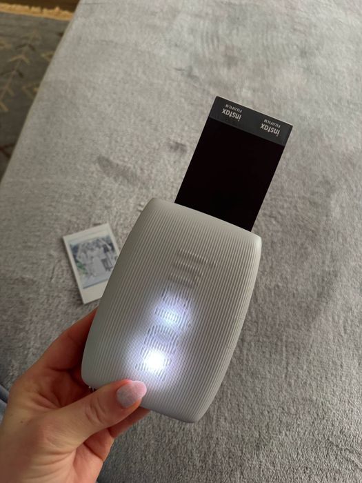 Фотодрук на принтері instax fujifilm