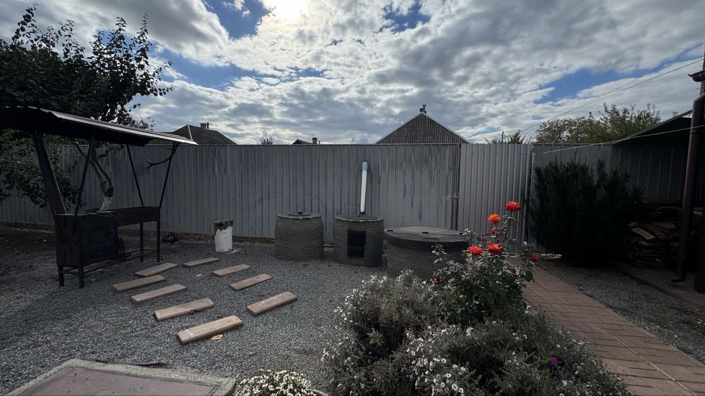 Будикок у місті Самар