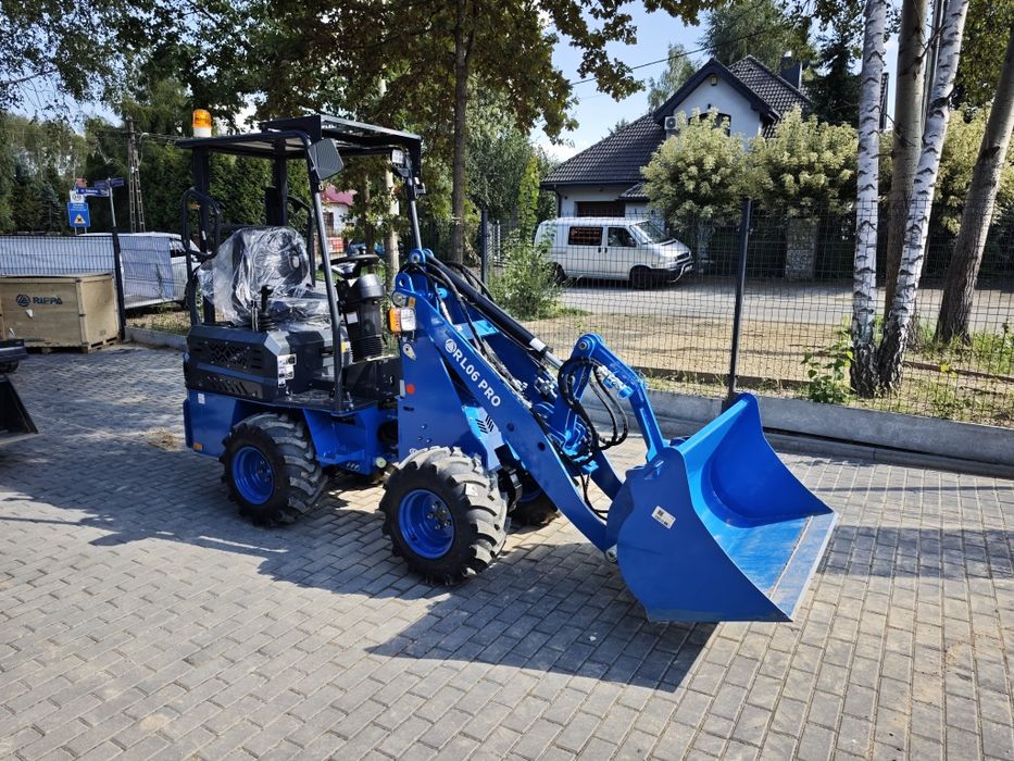 Ładowarka Rippa RL06 Kubota, Promocja