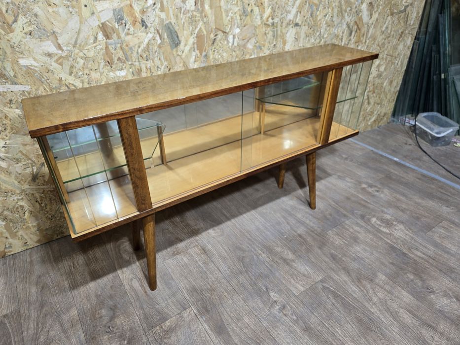 Komoda prl transport