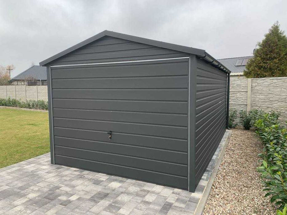 Garaż blaszany 3x5. WZMOCNIONY PROFILAMI W OCYNKU. Producent