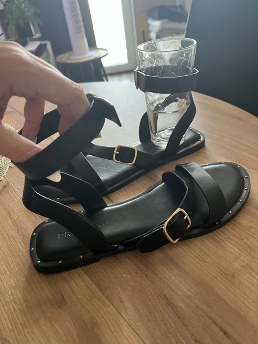 Sandałki NOWE 40