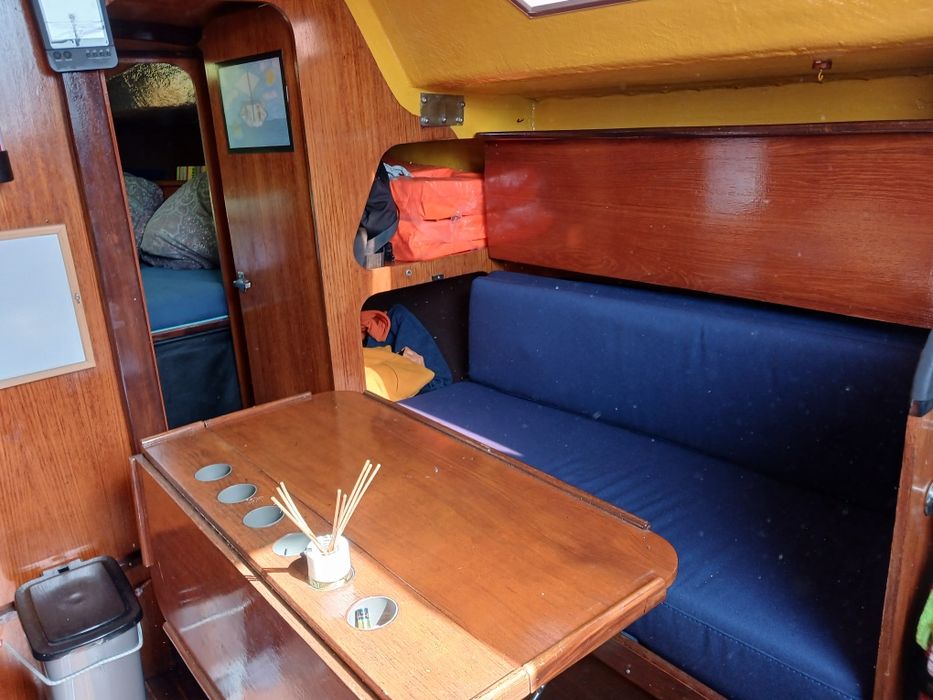 Veleiro Beneteau First 27