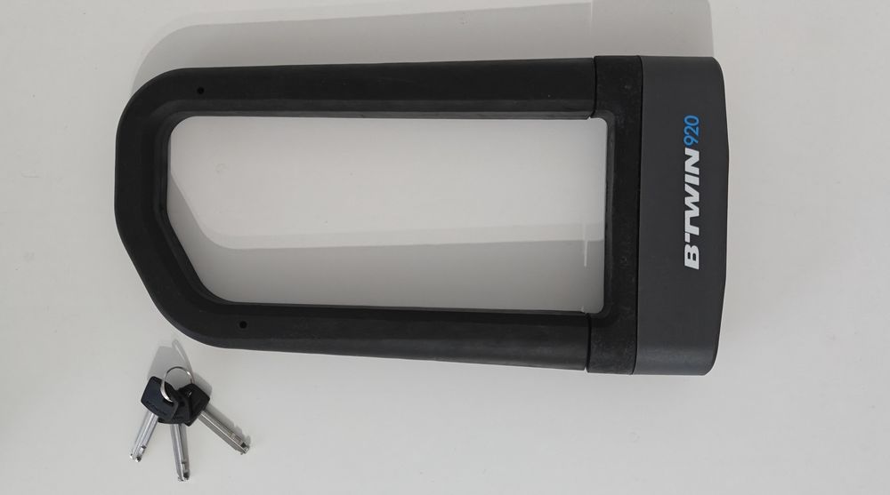 Cadeado de Alta Segurança B'TWIN 920 U-Bike + 3 Chaves