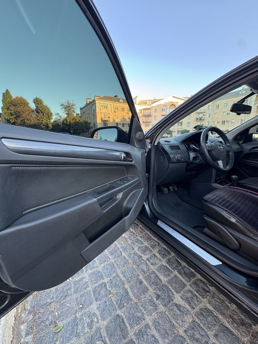 Opel Astra H 2005 1.9 Дизель
