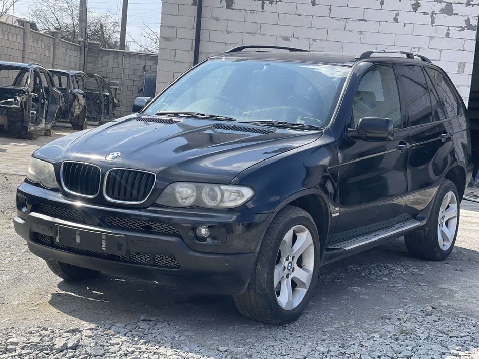 Разборка БМВ Х5 Е53 Е70 F15 F10 Е83 двери Розборка BMW X5 E70 Автошрот