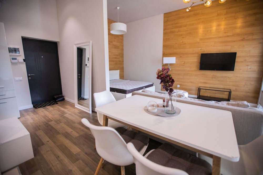 Подобово апартаменти в новобудові Авалон.