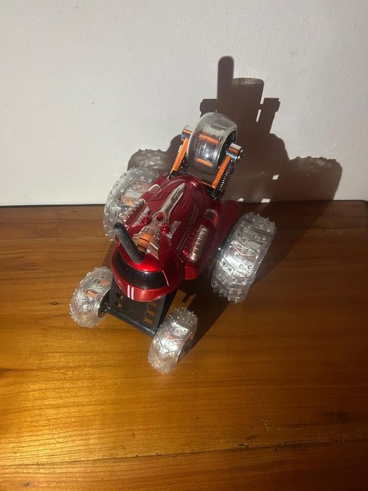 Brinquedo carro miniatura