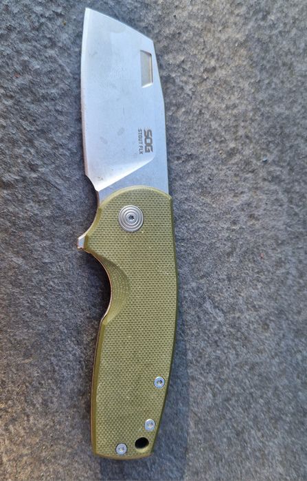 SOG USA stout FLK nóż survivalowy EDC