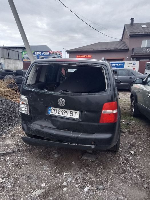 Продам Туран 2006 автомат