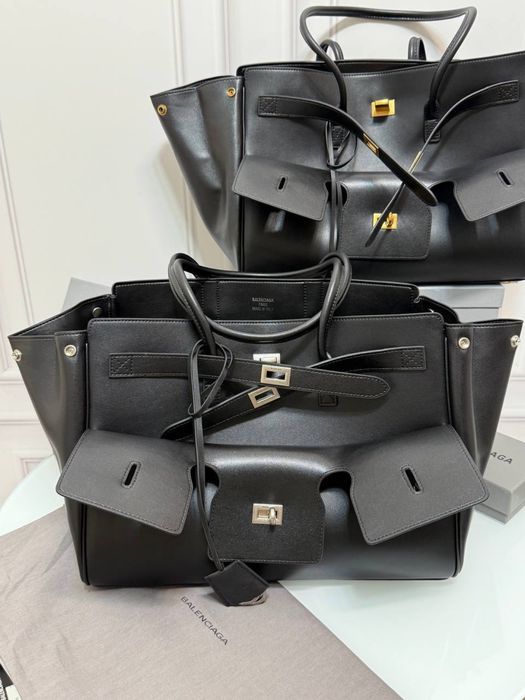 Сумка balenciaga різні