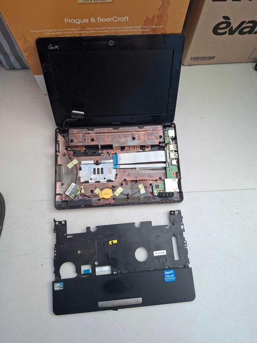Нетбук ASUS Eee PC 1011PX на запчастини плата USB, Wi Fi
