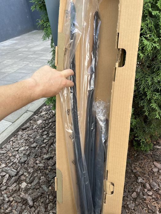 Комплект бічних молдингів