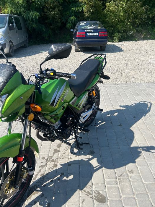 Продам мотоцикл  Spark200 25i