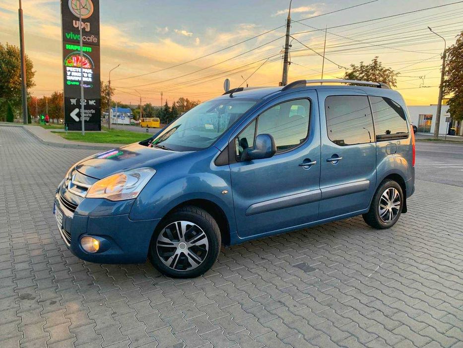 Citroen Berlingo 2010Рік. 1.6диз. Рідна фарба.