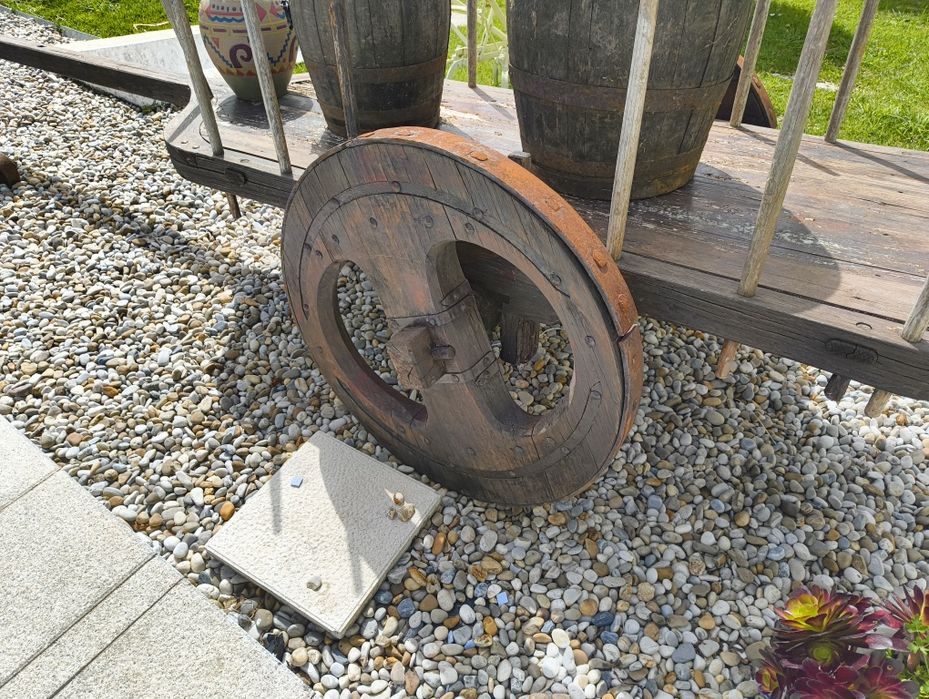 Carro de bois para decoração