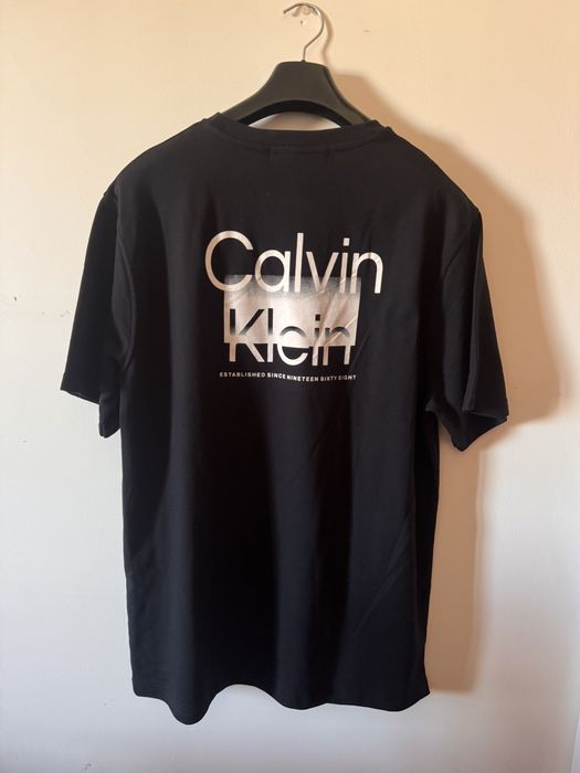 T-Shirt Calvin Klein XL Oversized