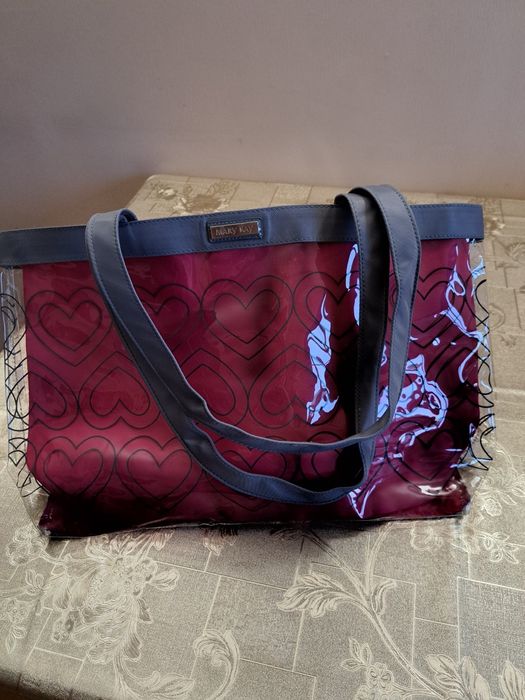 Сумки Mary Kay, різні на вибір