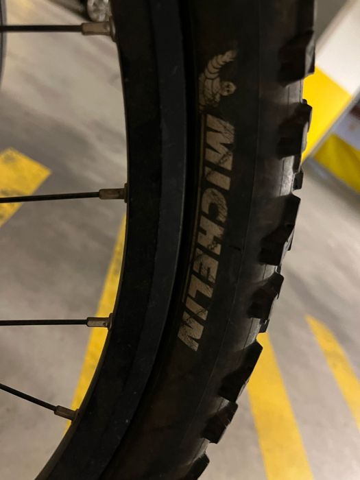 BH bicicleta BTT