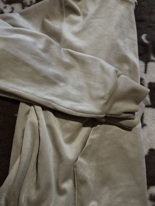 Кофта велюрова худі