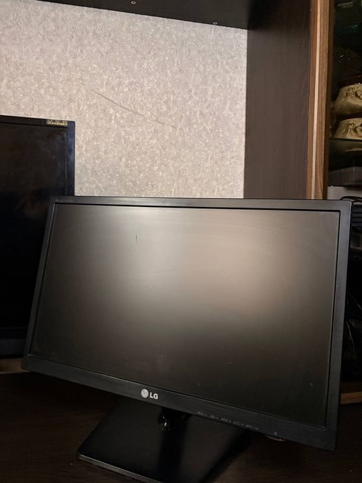 монітор LG Flatron E2242C-BN 21.5″ Full HD