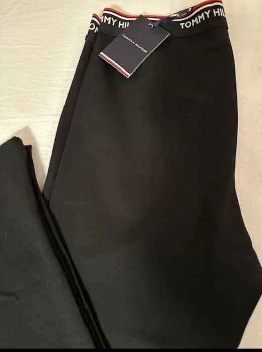 Nowe leginsy Tommy Hilfiger XL / 42