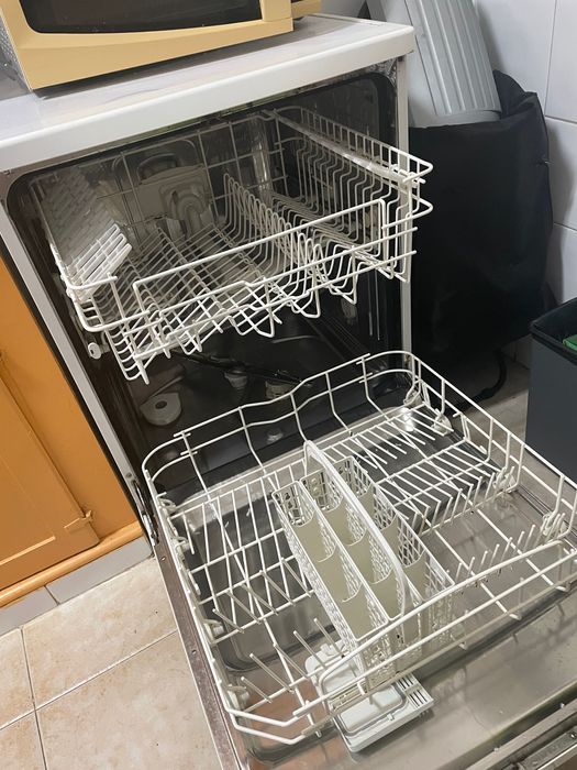 Máquina lavar louça