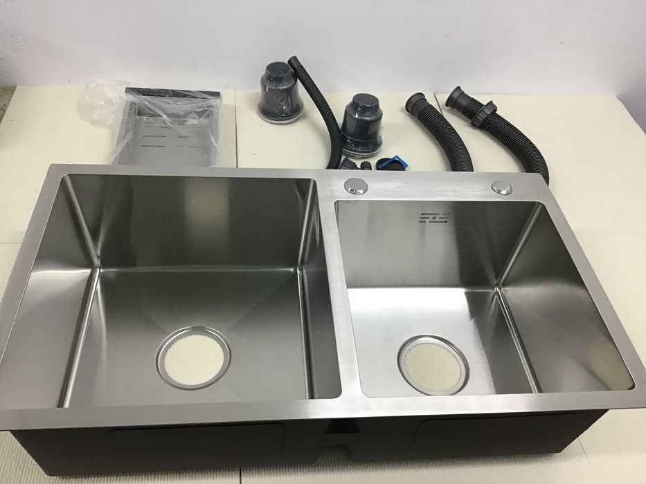 Zlewozmywak stalowy dwukomorowy