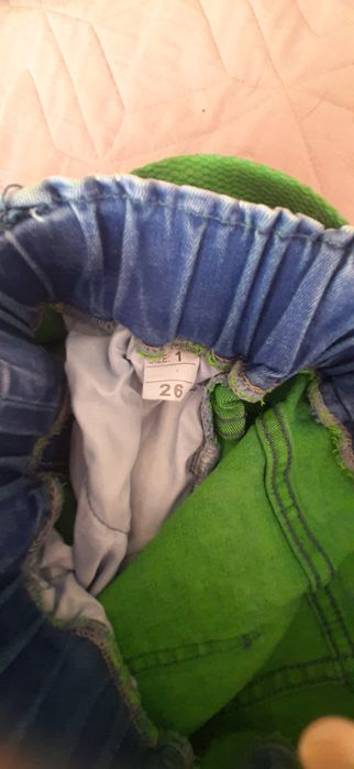 Продам нові  джинси