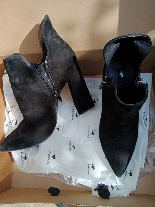 Ботильйони L Carvari, 38 розмір