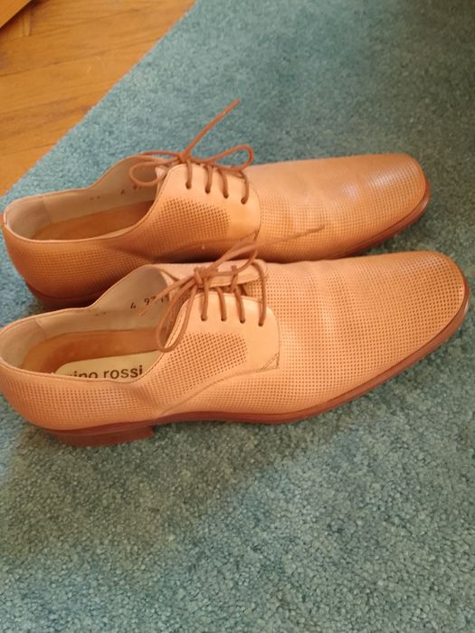 Skórzane półbuty wiązane Gino Rossi