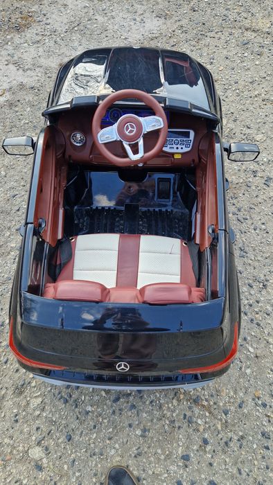 Autko na akumulator 4x4