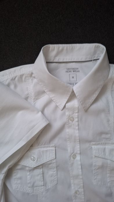 Koszula biała z długim rękawem roz. M