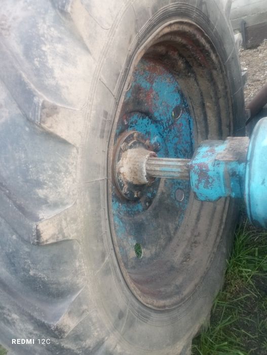 Продам колеса в зборі до ЮМЗ Мтз та Т 40
