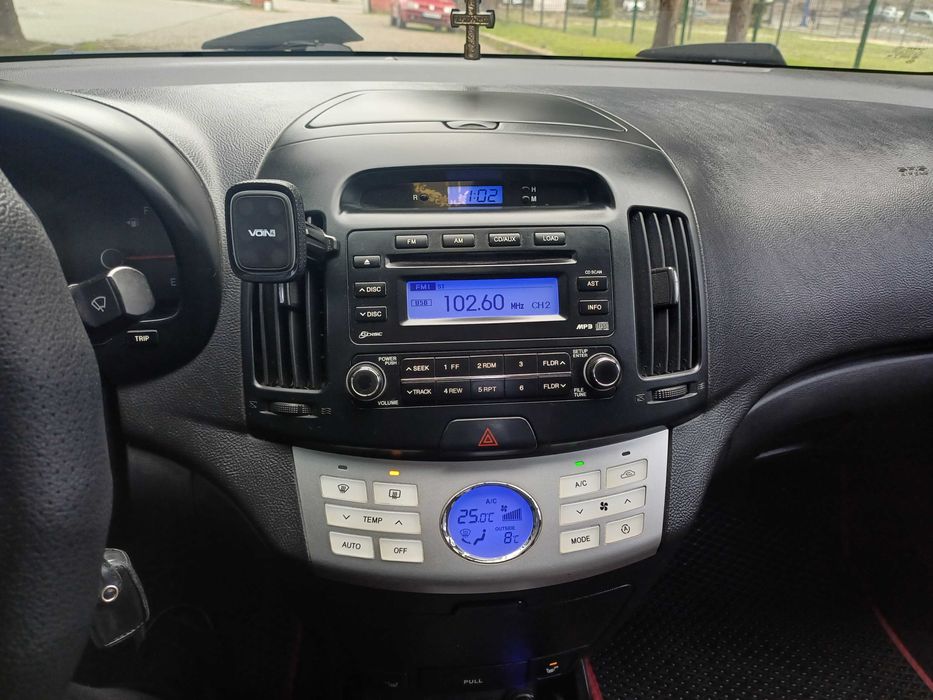 Hyundai Elentra 2010 року