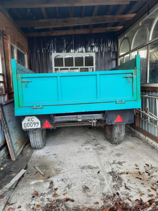 Причеп тракторний / прицеп тракторный